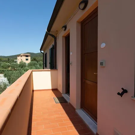 The Golden Hour Apartment Apartment Quercianella