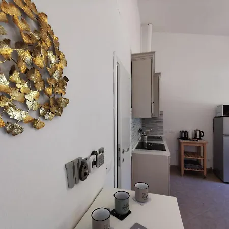 The Golden Hour Apartment Apartment Quercianella